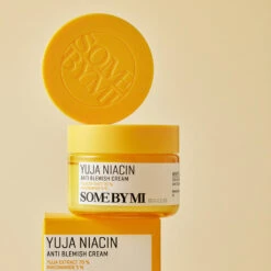 Yuja Niacin Anti-Blemish Cream -Cosrx Shop 8809647393085 YUJANIACINANTI BLEMISHCREAM 60g visualcut 09