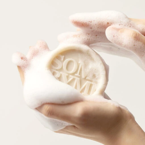 Lacto Soy Low PH Morning Cleansing Bar - Image 4