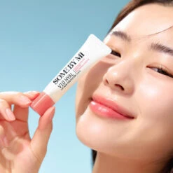 V10 Hyal Lip Protector SPF15 -Cosrx Shop 8809647394266 SOMEBYMIV10HYALLIPSUNPROTECTOR ROSY modelcut