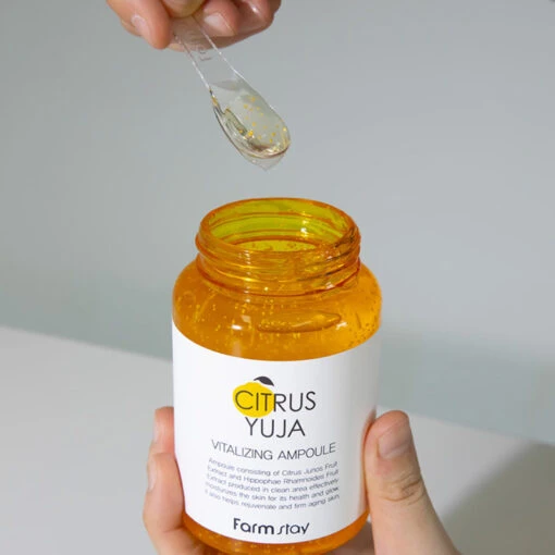 Citrus Yuja Vitalizing Ampoule - Image 6