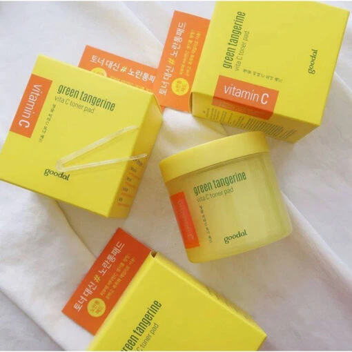 Green Tangerine Vitamin C Toner Pad - Image 5