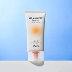 Awe Sun Airy-Fit Sunscreen -Cosrx Shop Airy fitSunscreen EditorialImage Before 10