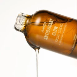 Antioxidant Glow Facial Essence 12 Antioxidant Glow Facial Essence -Cosrx Shop AntioxidantEssence EditorialImage 10