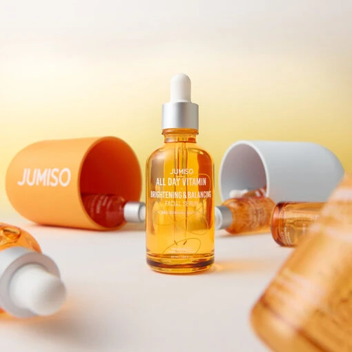 All Day Vitamin Brightening & Balancing Facial Serum - Image 3