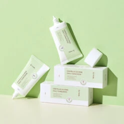 Centella Calming Daily Sunscreen SPF 50+ PA++++ -Cosrx Shop Centella Calming Daily Sunscreen 60ml VISUAL 6
