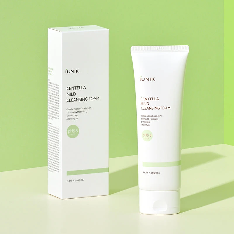 Centella Mild Cleansing Foam 2 Centella Mild Cleansing Foam - Image 2