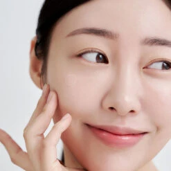 Clean & Easy Blemish Spot Patch 14 Clean & Easy Blemish Spot Patch -Cosrx Shop Clean EasyBlemishSpotPatch05 38188320 839c 473c b865 95d69453f1bb