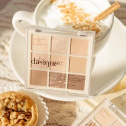 Shadow Palette -Cosrx Shop DasiqueShadowPalette 07MilkLatte 5 kopie