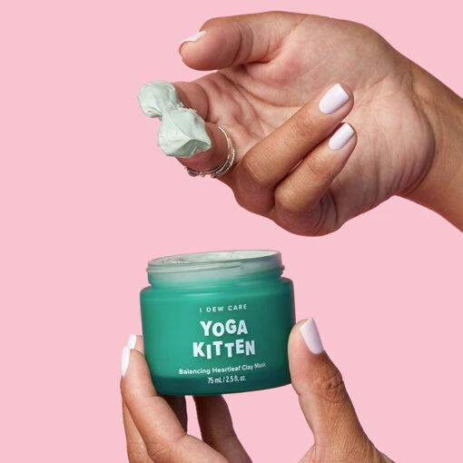 Yoga Kitten Balancing Heartleaf Clay Mask - Image 2