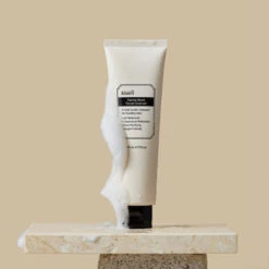 Gentle Black Facial Cleanser -Cosrx Shop Gentle Black Facial Cleanser thumbnail 04 concept2 600x 52252d32 ec4a 4f1c 81a0 4616417cb266