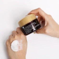 Good Night Wrinkle Care Sleeping Mask 7 Good Night Wrinkle Care Sleeping Mask -Cosrx Shop GoodNightWrinkleCareSleepingMask5