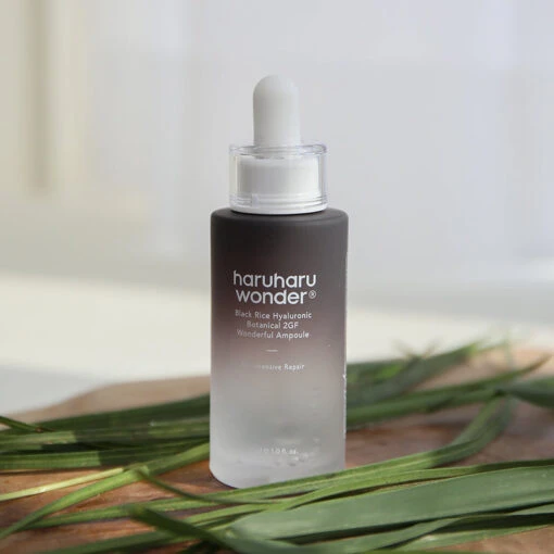 Black Rice Hyaluronic Botanical 2GF Wonderful Ampoule - Image 8
