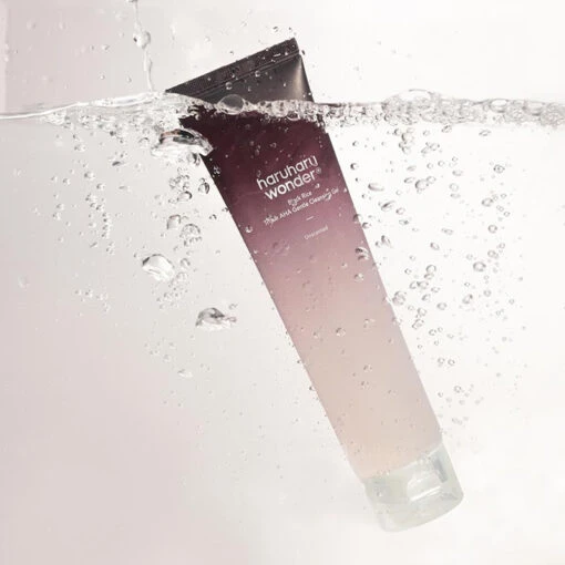 Black Rice Triple AHA Gentle Cleansing Gel - Image 2