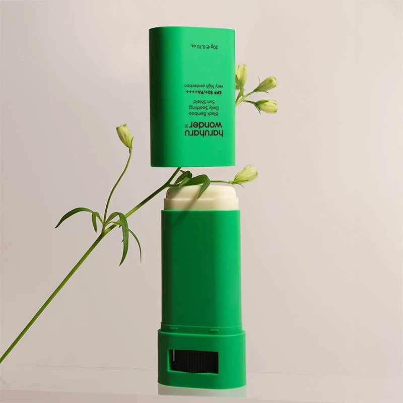 Black Bamboo Daily Soothing Sun Shield SPF50+ PA++++ 4 Black Bamboo Daily Soothing Sun Shield SPF50+ PA++++ - Image 4