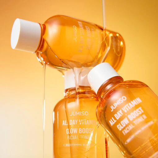 All Day Vitamin Glow Boost Facial Toner - Image 3