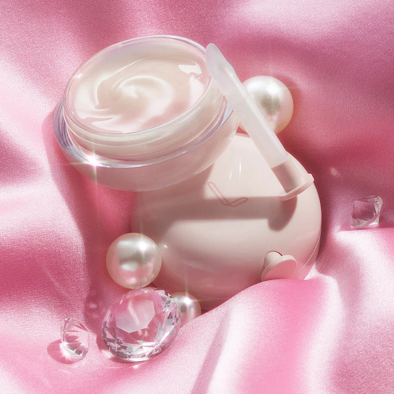 LANEIGE Lip Treatment Balm 10 LANEIGE Lip Treatment Balm - Image 10