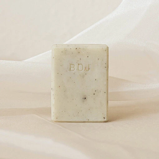Low PH Rice Face And Body Cleansing Bar - Image 2