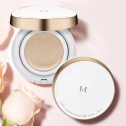 Magic Cushion Moist Up #23 Natural Beige -Cosrx Shop MagicCushionMoistUp 21LightBeige4 efd80928 80e8 4866 9dec 3dd547f94b0f