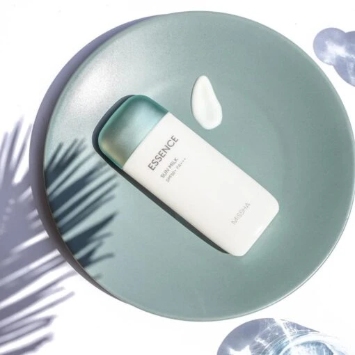 All-Around Safe Block Essence Sun Milk EX SPF50+/PA+++ - Image 3