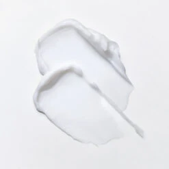Beta Panthenol Repair Body Cream -Cosrx Shop SOMEBYMIBETAPANTHENOLREPAIRBODYCREAM 200ml texturecut 01
