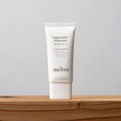 Vegan Airfit Sunscreen SPF50+ PA++++ -Cosrx Shop SUNSCREEN TUBE 1 1200x 2b294454 0ca7 4709 9527 1af379660ed3