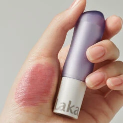 Soul Vegan Lip Balm -Cosrx Shop SVL 02 Mauve Hand B