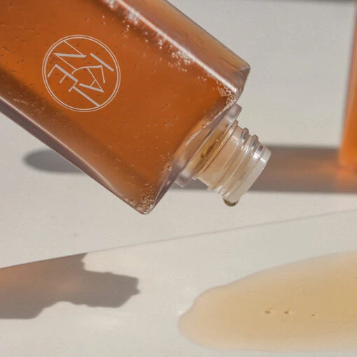 Kombu Balancing Ampoule Toner - Image 4