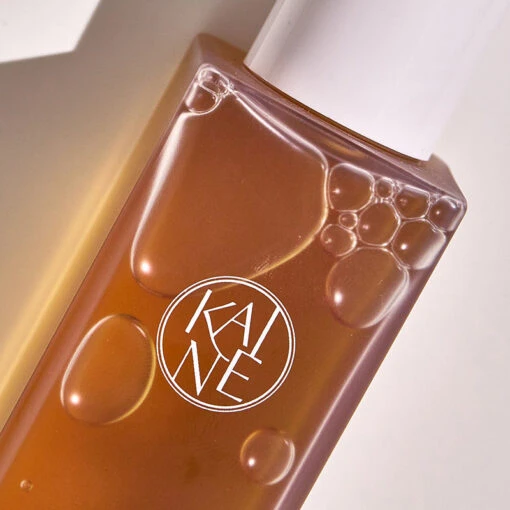 Kombu Balancing Ampoule Toner - Image 3