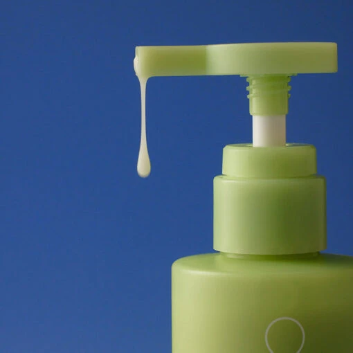 Green Tea & Enzyme Milky Foaming Wash - Image 4