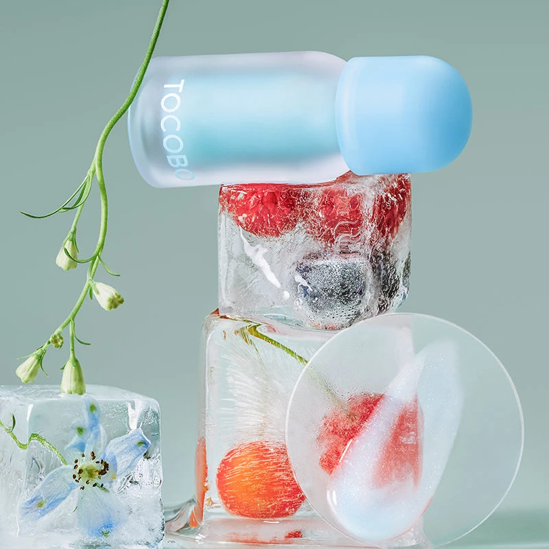 Juicy Berry Plumping Lip Oil Glam Max 11 Juicy Berry Plumping Lip Oil Glam Max - Image 11