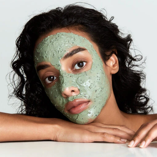 Mugwort Pore Clarifying Wash Off Pack - Image 4