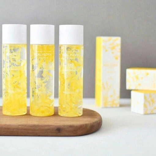 Real Calendula Floral Toner - Image 3
