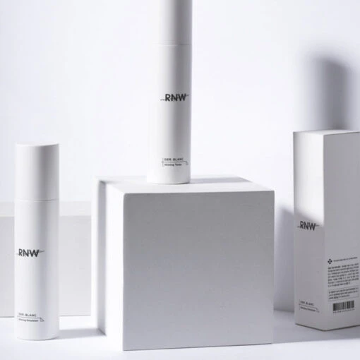 DER. BLANC Shining Toner - Image 5