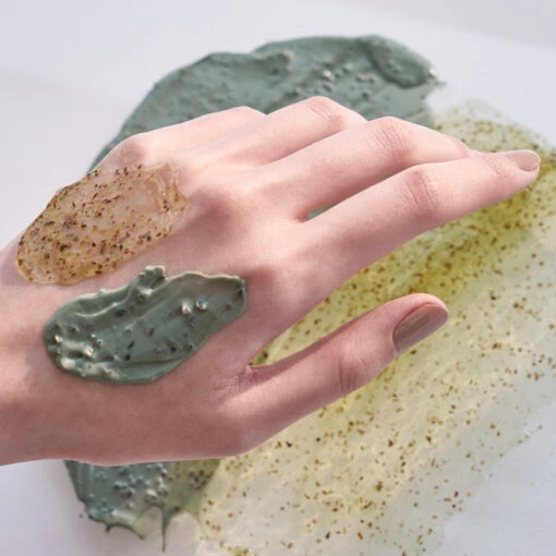 Mugwort Pore Clarifying Wash Off Pack - Image 6