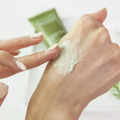 Mugwort Cream Calming Mask -Cosrx Shop bonajourMugwortCreamCalmingMask5