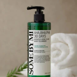 AHA BHA PHA 30 Days Miracle Acne Clear Body Cleanser -Cosrx Shop d0855b77fe61f900b79d8fa6c25557cf