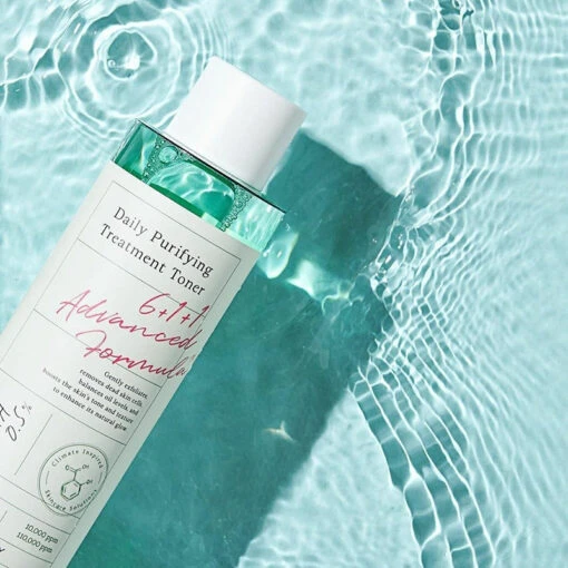 Daily Purifying Treatment Toner - Image 2