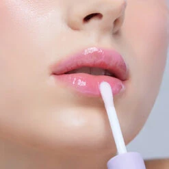 Vegan Active Berry Lip Oil -Cosrx Shop detail active berry lipoil en 04 768x7182 1 kopie2