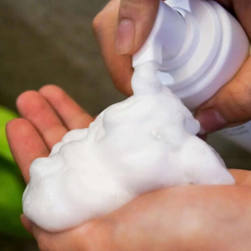 All-In-One Care Cleansing Foam - Image 3