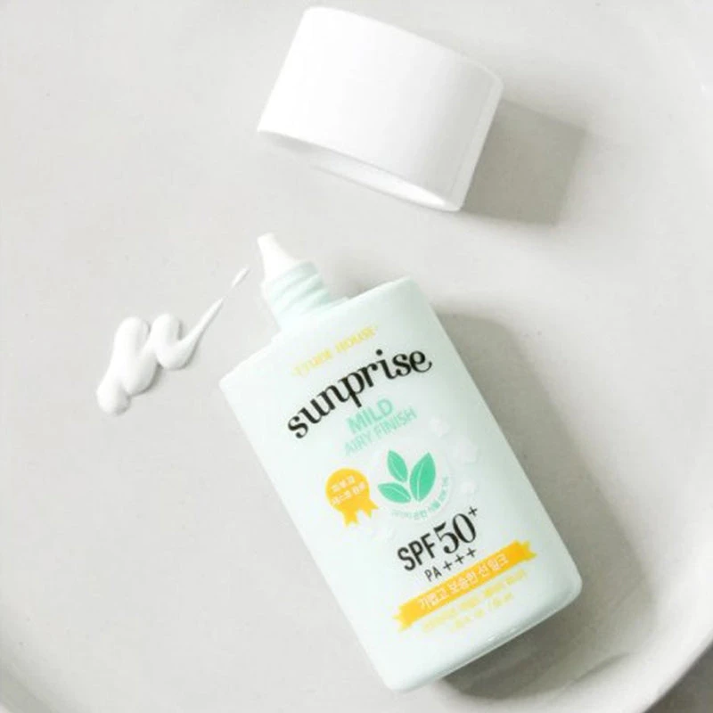 Sunprise Mild Airy Finish SPF50 PA+++ 7 Sunprise Mild Airy Finish SPF50 PA+++ - Image 7
