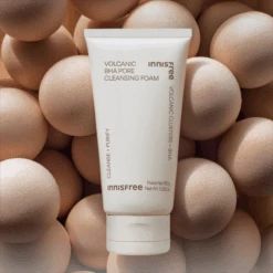 Innisfree Volcanic BHA Pore Cleansing Foam 11 Innisfree Volcanic BHA Pore Cleansing Foam -Cosrx Shop img01 507f88e5 5f1a 4299 a095 618d2a4a18c5