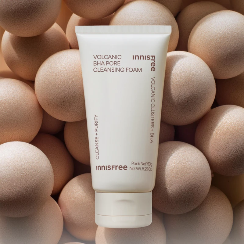 Innisfree Volcanic BHA Pore Cleansing Foam 4 Innisfree Volcanic BHA Pore Cleansing Foam - Image 4