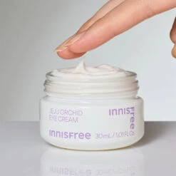 Innisfree Jeju Orchid Eye Cream 10 Innisfree Jeju Orchid Eye Cream -Cosrx Shop img03 d6b8abf0 92c1 441b adbc d9284b8d25b7