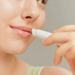 Innisfree Canola Honey Lip Balm -Cosrx Shop img04 04 1