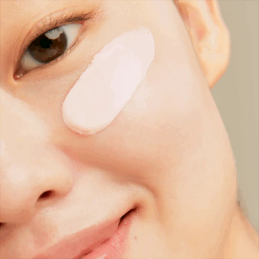 Innisfree Cherry Blossom Glow Tone-Up Cream - Image 6