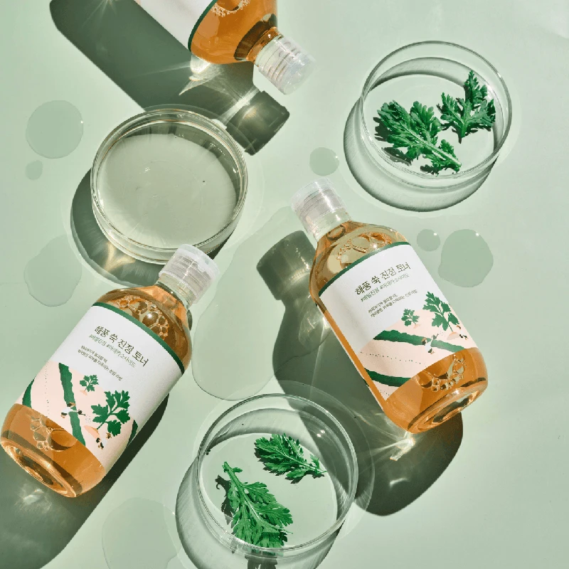 Mugwort Calming Toner 3 Mugwort Calming Toner - Image 3