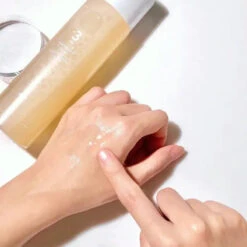 No.3 Super Glowing Essence Toner -Cosrx Shop numbuzin 3 super glowing essence toner 5 700X 23123