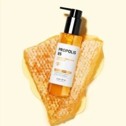Propolis B5 Glow Barrier Calming Oil To Foam -Cosrx Shop prosom02381