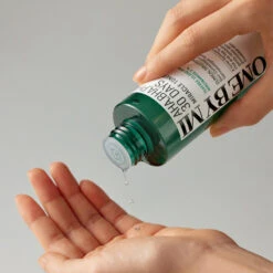 AHA BHA PHA 30 Days Miracle Toner -Cosrx Shop sbm miracletoner 02
