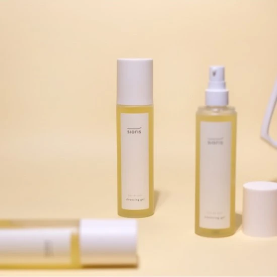 Day By Day Cleansing Gel 4 Day By Day Cleansing Gel - Image 4